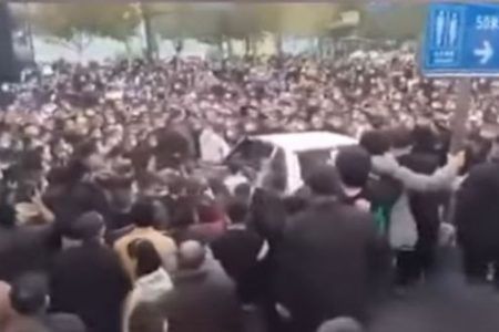 Început de revoluție în China!